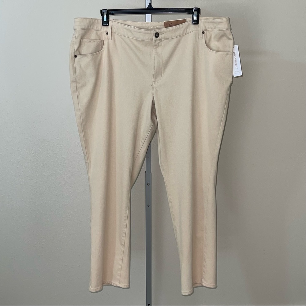 Coldwater Creek Beige Natural Fit Knit Denim Slim Leg Jeans, Size 24
